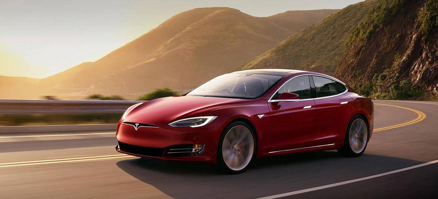 Tesla model S with electric motor and power in KW